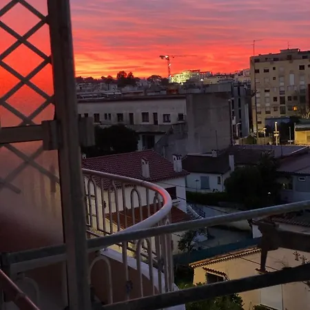 Good Location, Sunny Terrace, Beach And Shops At 4 Mn Апартаменты