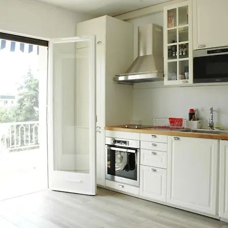 Good Location, Sunny Terrace, Beach And Shops At 4 Mn Apartmán Antibes