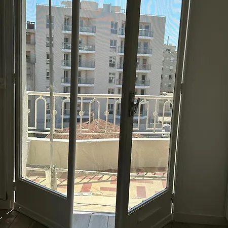 Lejlighed Good Location, Sunny Terrace, Beach And Shops At 4 Mn *